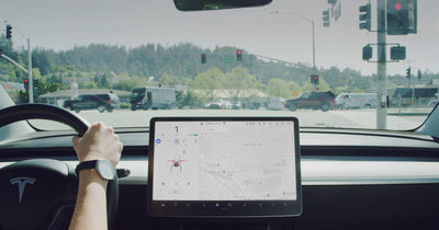 Tesla'nın Otomatik Pilot ve Tam Otonom Sürüş Özelliklerine Kapsamlı Bir Rehber