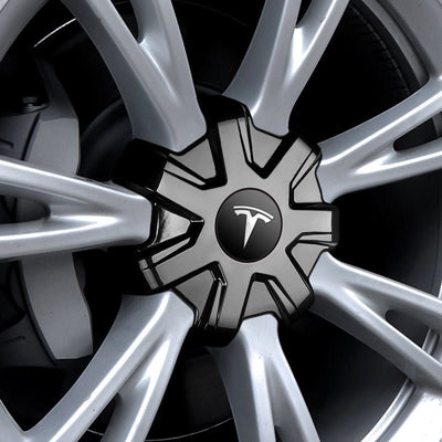 Tesla Model Y'de Orta Kapaklar Nasıl Çıkarılır