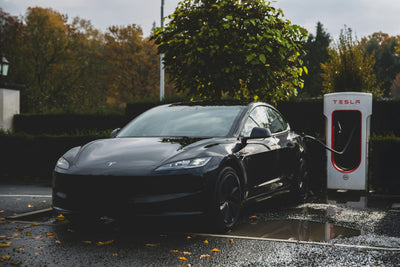 Tesla Süper Şarj Cihazları Nasıl Kullanılır: Model Y Sahipleri İçin Adım Adım Rehber