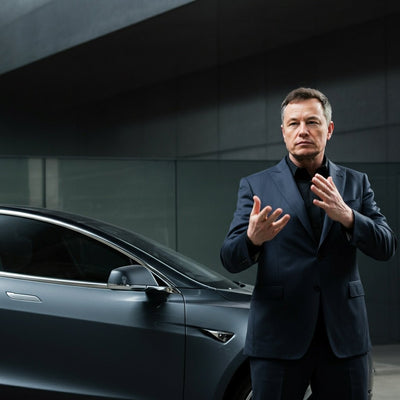 Tesla Analisti Yatırımcılara Sert Uyarıda Bulundu: Trump-Musk Çatışmasını Unutun