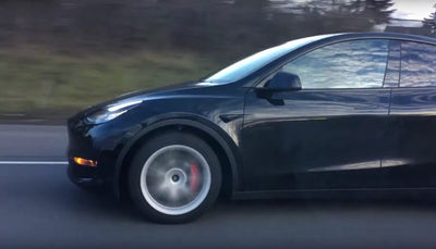 Tesla, Model Y için Siyah Gemini Jantlarını Tanıttı: Bilmeniz Gerekenler