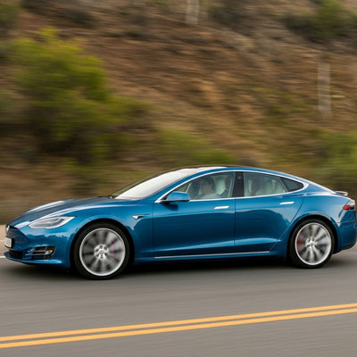 Tesla Uygun Günlük Ücretlerle Yenilikçi Kiralama Programını Başlattı