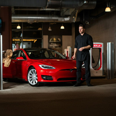 Tesla Supercharger Lokantası Resmen Açıldı: Menü, Fiyatlar, Özellikler ve Daha Fazlası