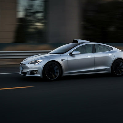 Tesla Robotaksi Hizmetinin Güvenlik Sürücülerinin Kaldırılması Yönünde Bir Adım Atıyor
