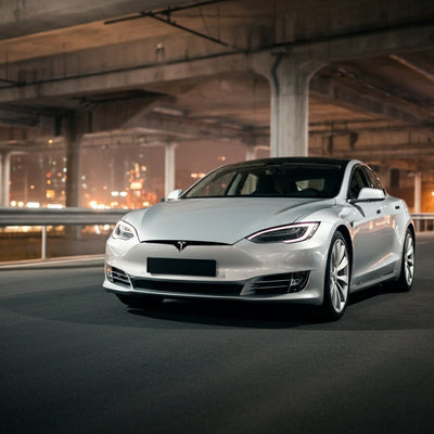 Tesla'nın Cesur Hamleleri: 2. Çeyrek Teslimat Stratejilerinin ve Pazar Etkisinin Analizi