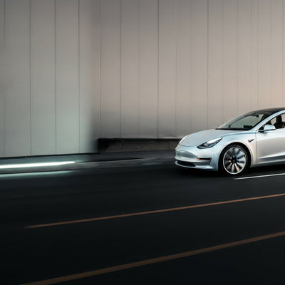 Elon Musk Diyor ki: Tesla'lar Müşterilere Kendi Kendine Teslim Edecek: İşte Zamanı