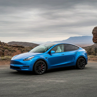 Saygıyı Hak Eden: Tesla Çin'in En Büyük Rakipleri Tarafından Altı Koltuklu Model Y L Tanındı