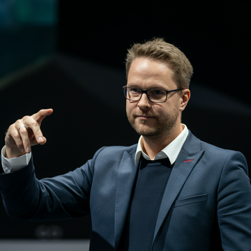 Tesla Accuses IG Metall Representative of Secret Recording at Giga Berlin Amidst Pre-Election Tensions