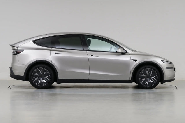 Bir Tesla Model Y L Robotaksi, meşru bir 47 bin dolarlık Waymo katilidir