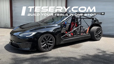 BoostedBoiz'in Yorulmak Bilmez Takibi: Tesla Model S Plaid'in Çeyrek Mil Zamanının Sınırlarını Zorlamak