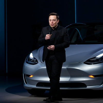 Elon Musk, Tesla'nın Gerçekten Akıllı Summon Özelliğine Büyük Yükseltmeler Duyurdu