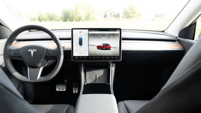 Tesla'nız için Yüksek Kaliteli Bir Ekran Koruyucu Nasıl Seçilir