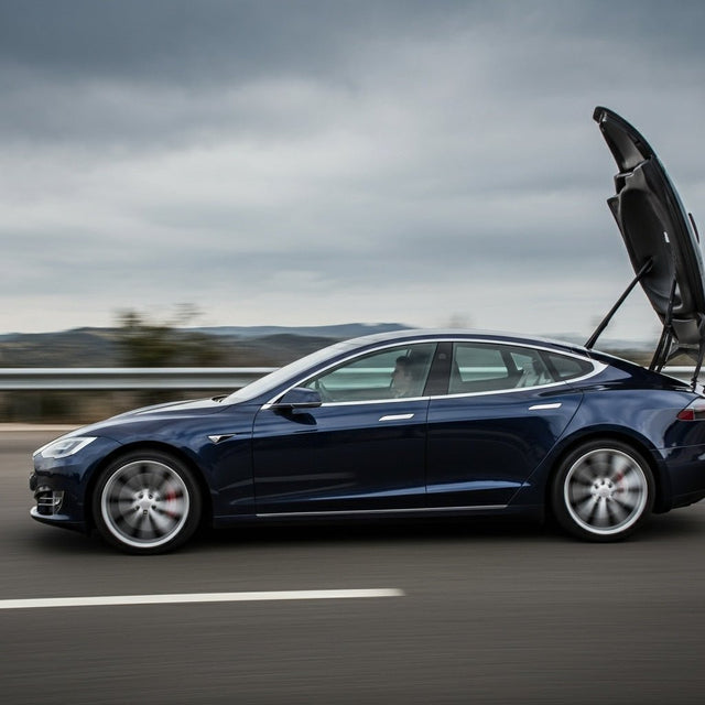 Tesla FSD (Denetimli) Test Sürüşünün Ardından Fransız Gazeteciyi Etkiledi