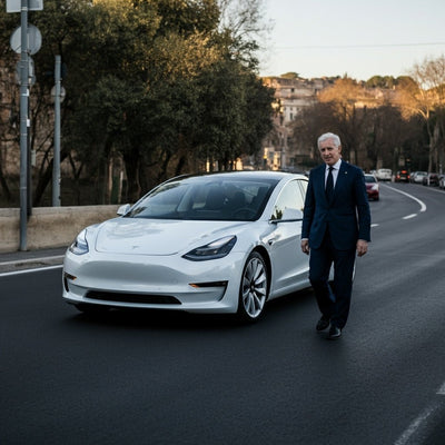 Tesla, Roma Belediye Başkanı'nı İlk İtalyan FSD Denetimli Yol Gösterimi İçin Ağırladı