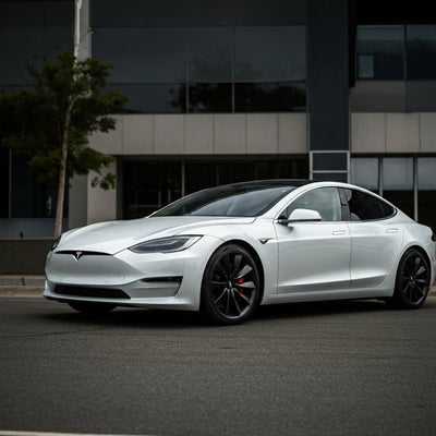 Tesla Sahiplerinin Bayılacağı Yeni Kiralık Araç Programını Başlattı
