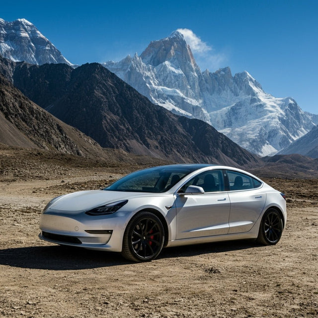 Tesla Model 3 Sürücüsü, Everest Ana Kampına Epik FSD Yolculuğuna Çıkıyor