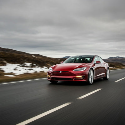 Tesla, Norveç'te Volkswagen'in Tarihi Rekorunu Kırmaya Hazırlanıyor