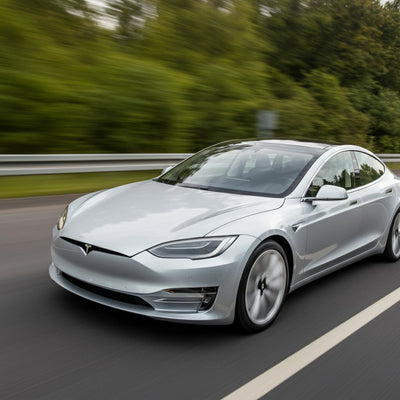 Tesla, Avrupa'da Çocuklar İçin Yeni Hayat Kurtaran Özelliği Kullanıma Sundu