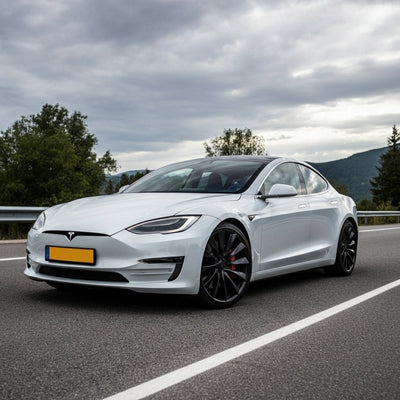 Tesla, Gazlı Araba Sahiplerini Ücretsiz Süper Şarj Mili Sunan Yeni Promosyonla Hedefliyor