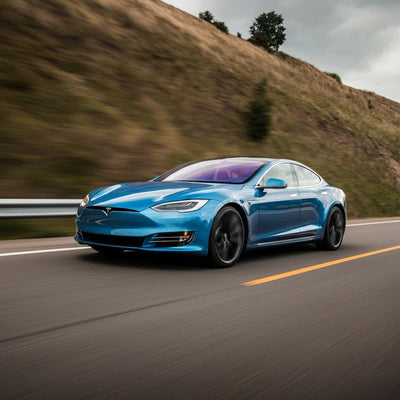 Tesla, Yenilenen Model S ve Model X'i Test Ederken Yeni Rengi Gösteriyor