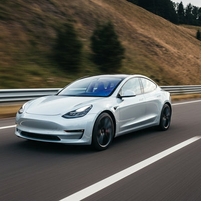 Tesla, FSD v14.2.1'deki Hız Profilleriyle Oynama İşini Fazla Uzağa Götürdü