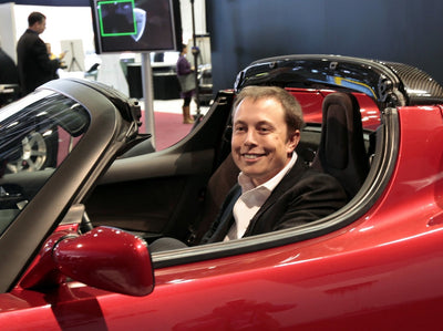 Tesla Roadster'ın Planını Açıklıyor: Elektrikli Araç Öncüsünün Kökenlerine Bir Bakış