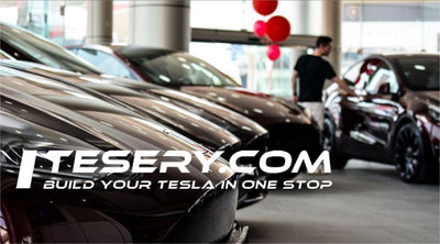 Tesla'nın Özel Gece Yarısı Kiraz Kırmızısı Orta Doğu'ya Geldi: Model Y Eşsiz Tonunu Sergiliyor