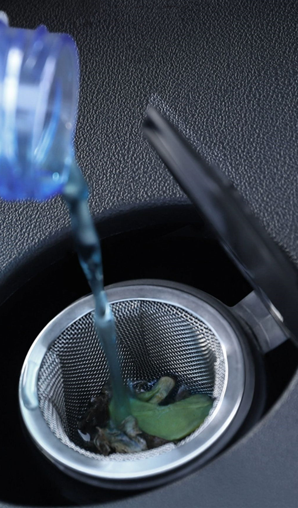 Tesla Model Y/3 Rain Scraper Filter