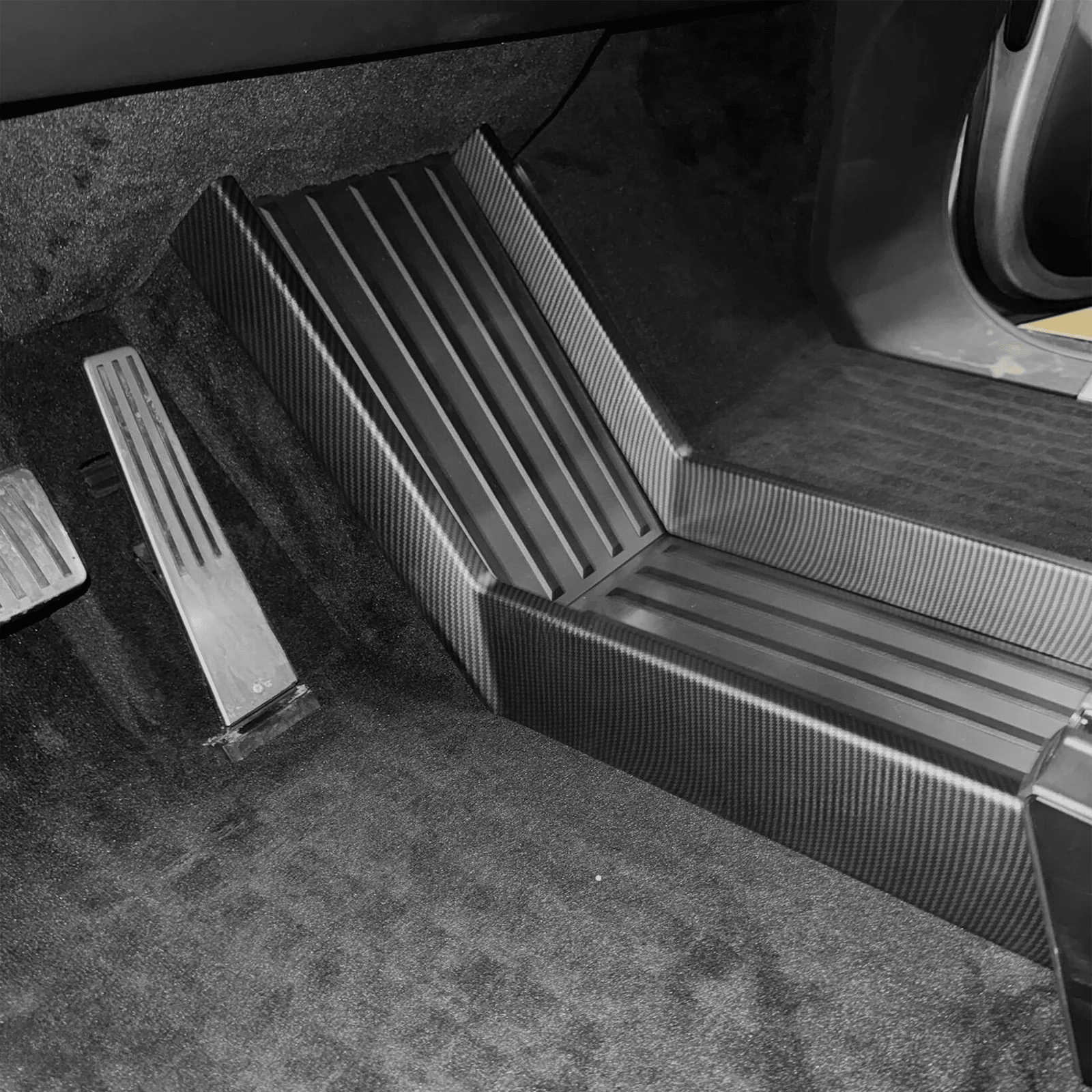 Cybertruck Lower Console Side Carbon Fiber Style ABS Protection - Tesery Official Store