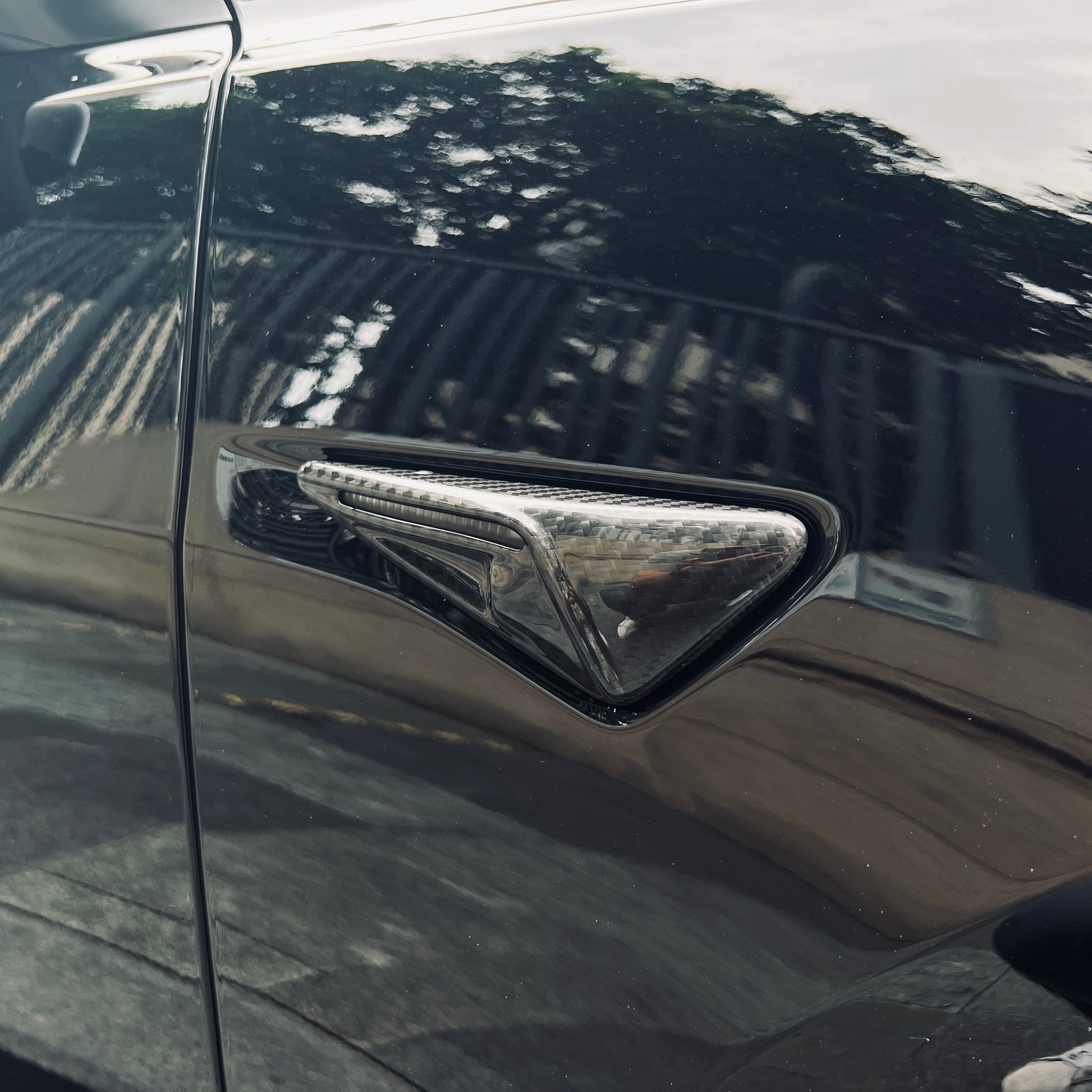 Full Side Camera Covers for Tesla Model 3 / Y - Carbon Fiber Exterior Mods - Tesery Official Store