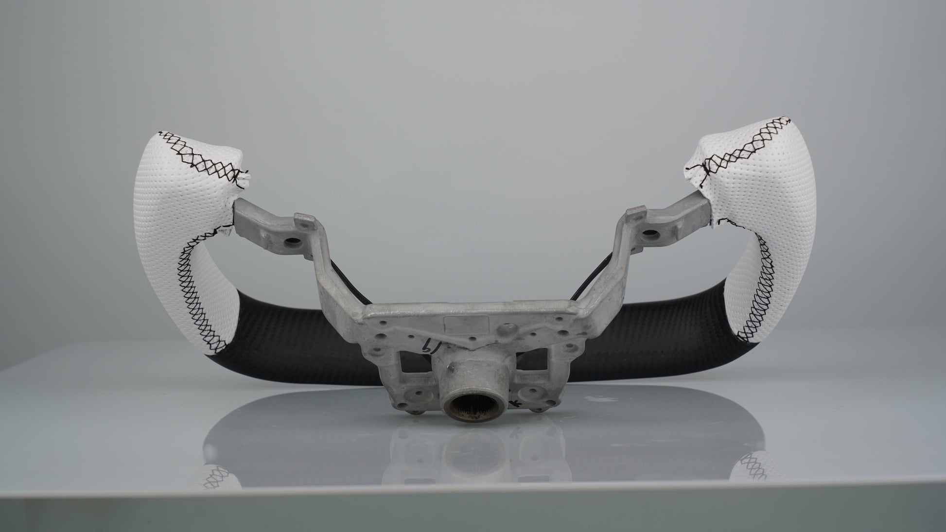 TESERY Yoke Steering Wheel Upgrade For Tesla Model 3 Highland - Tesery Official Store