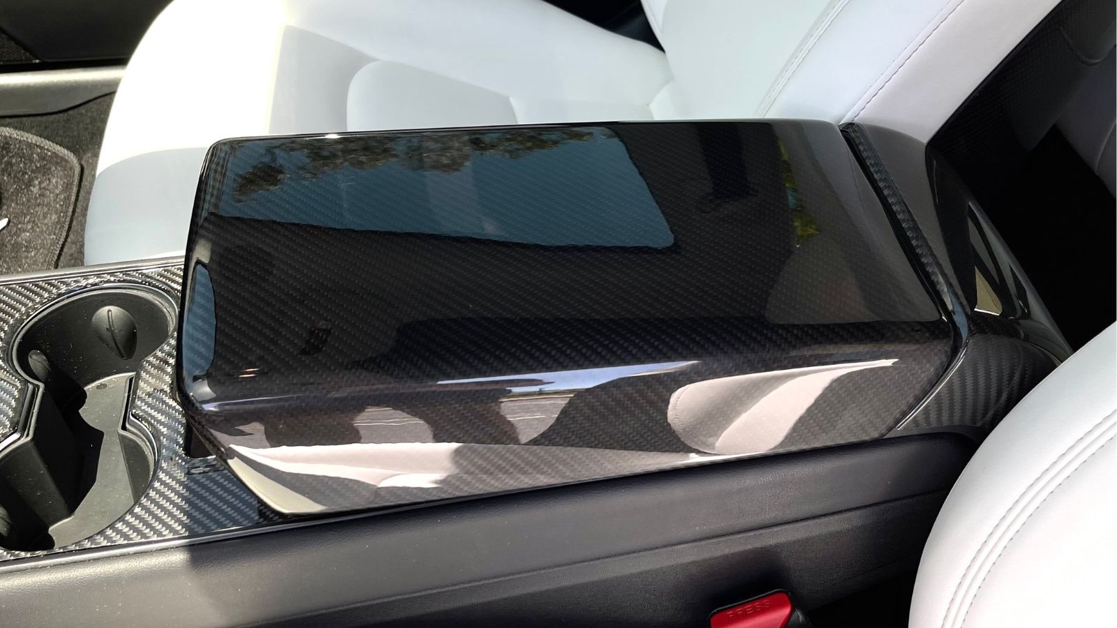 Tesla Model 3/Y Real Molded Carbon Fiber Armrest Cover - Tesery
