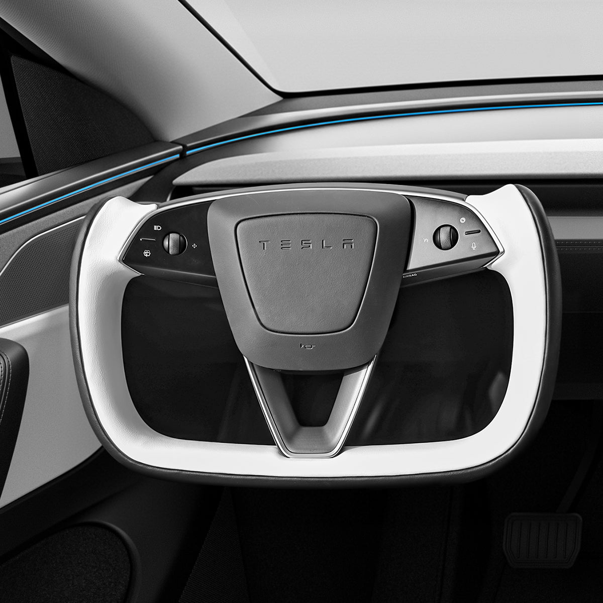 Yoke Steering Wheel for Model 3 Highland / Model Y Juniper【Two - Tone Style】 - Tesery Official Store